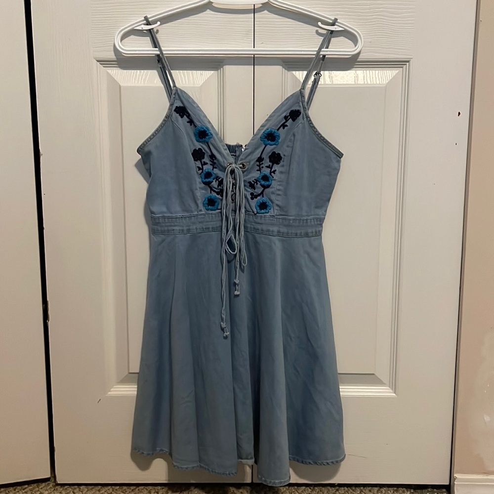 Mebon denim dress with floral embroidery